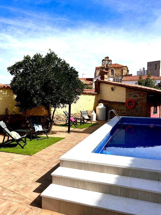 La Casa Del Marques Logrosán Exterior foto